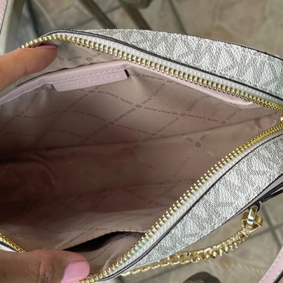 Michael Kors PVC Leather Crossbody Bag Handbag Messenger Shoulder Purse - Picture 11 of 11